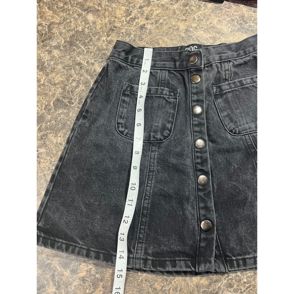 BDG Urban Outfitters Washed Black Denim Button A-Line Mini Skirt Small grunge - Picture 5 of 7
